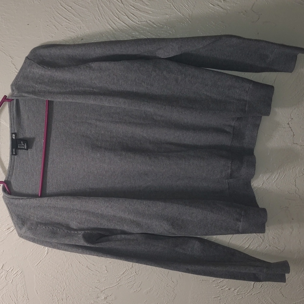 Basic H&M Sweater